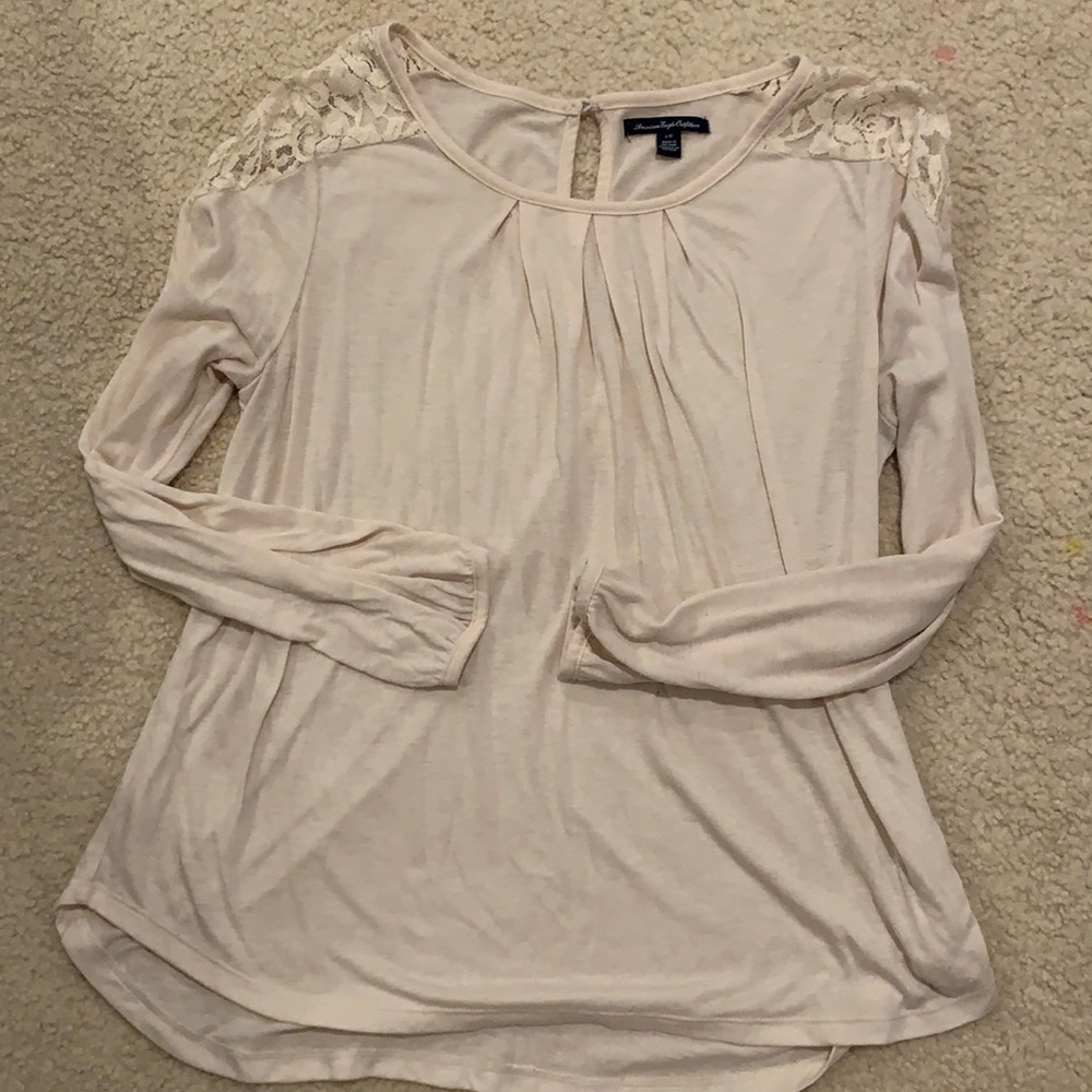 Women’s American Eagle shirt
